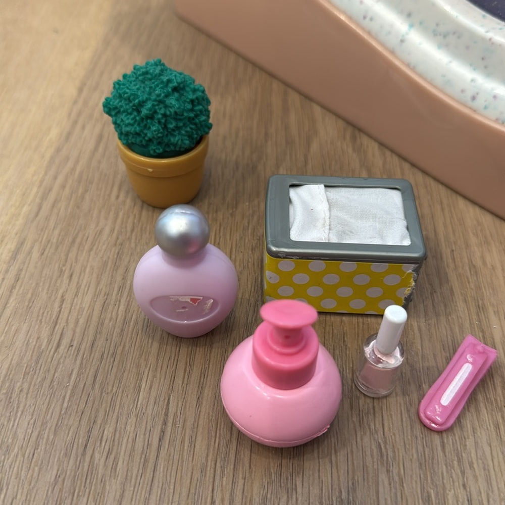Our Generation Pedicure Station with Accessories - Picture 2 of 4